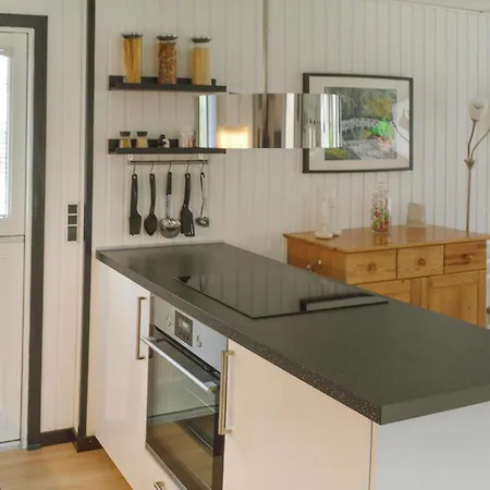 Σπίτι διακοπών 2 Bedroom Stunning In *